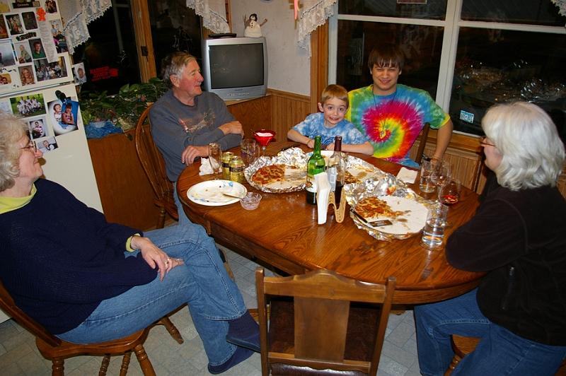 Grandpa Petes 11-Dec-09.JPG